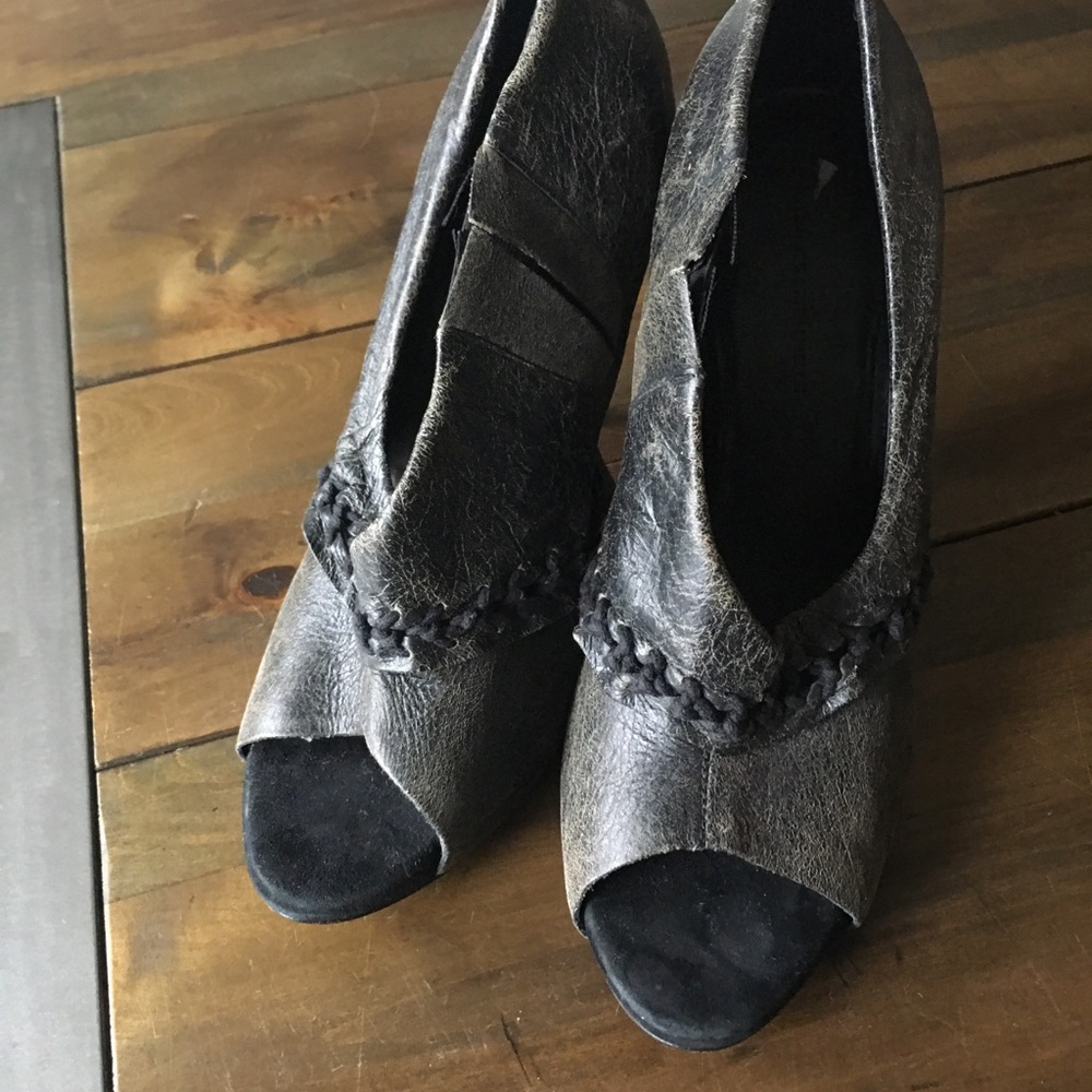 All Saints steampunk leather flap heels - Picture 2 of 12